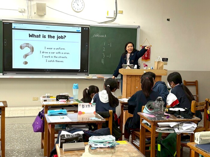 Nov 19, 2025 寶山國中Rowella中外師協同教學訪視圖片