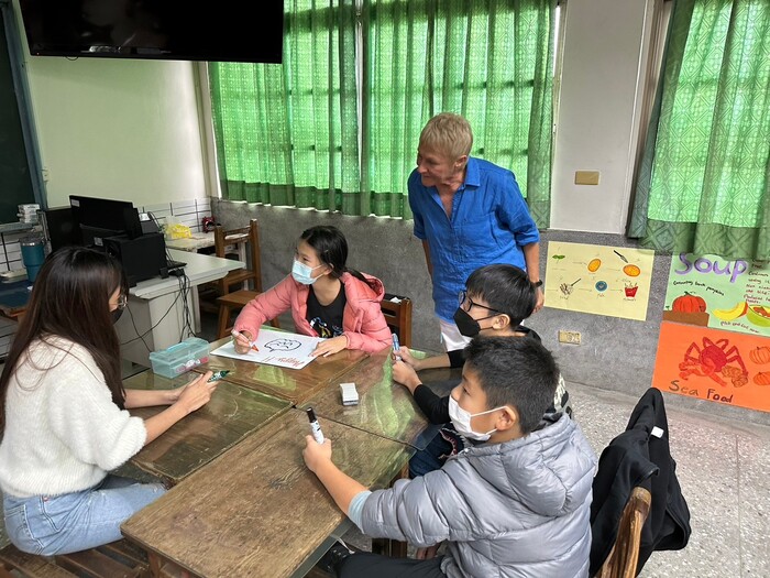 Nov 21, 2024 新社國小Tertia中外師協同教學訪視圖片