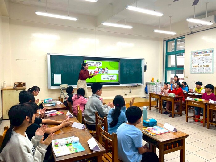 Mar 26, 2026 上舘國小Maria中外師協同教學訪視圖片