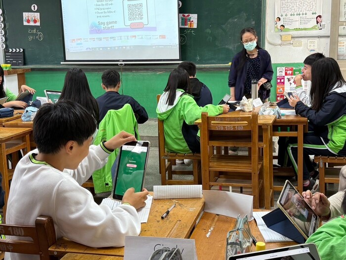 Dec. 12, 2024 新湖國中Josam中外師協同教學訪視圖片