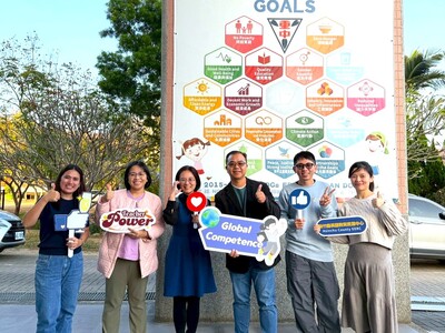 Dec 16, 2025 二重國中Crystal中外師協同教學訪視圖片