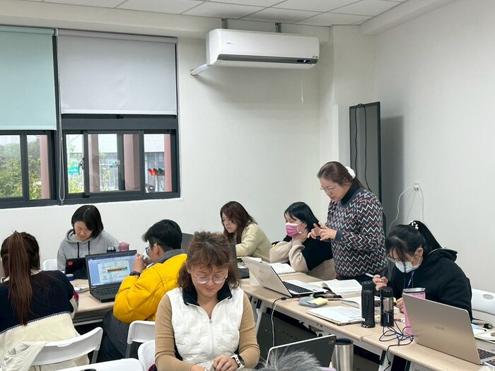 Apr 1, 2025 國小學分班圖片