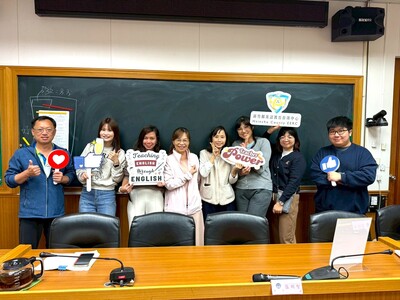 Dec 17, 2025 湖口國中Desimie中外師協同教學訪視圖片