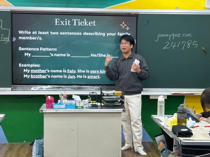 Dec 10, 2024 華山國中Jaybee中外師協同教學訪視圖片