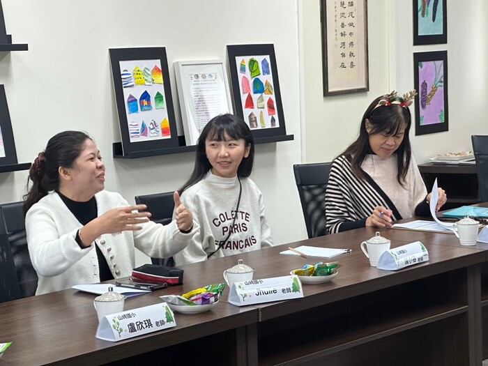 Dec 27, 2024 山崎國小Jhuliemarie中外師協同教學訪視圖片