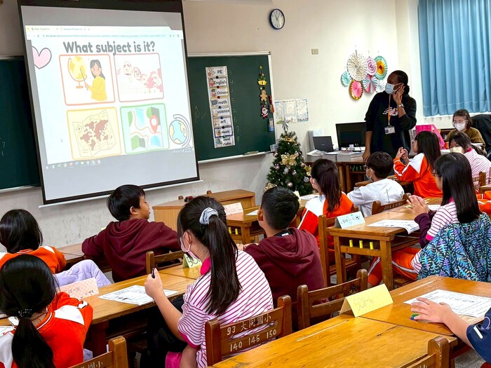 Dec 03, 2025 大同國小Baphetsile中外師協同教學訪視圖片