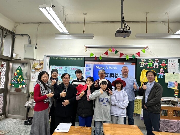 Dec. 26, 2024 嘉興國小義興分校Gary中外師協同教學訪視圖片
