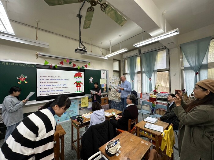 Dec. 26, 2024 嘉興國小義興分校Gary中外師協同教學訪視圖片