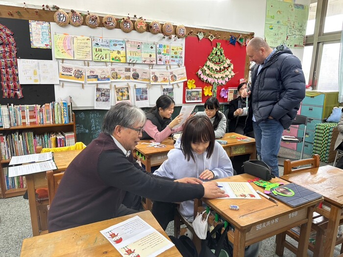 Dec. 26, 2024 嘉興國小義興分校Gary中外師協同教學訪視圖片