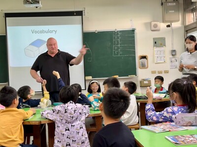 Nov 6, 2024 竹仁國小Jon中外師協同教學訪視圖片