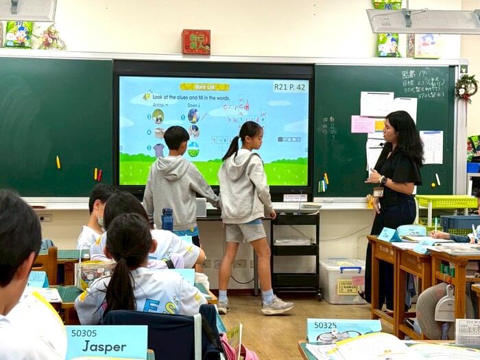 Mar 26, 2026 東興國小Zette中外師協同教學訪視圖片