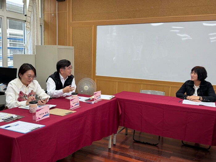 Dec. 11, 2024 新埔國小Mark中外師協同教學訪視圖片