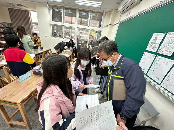 Jan 03, 2025 信勢國小Ralph中外師協同教學訪視圖片
