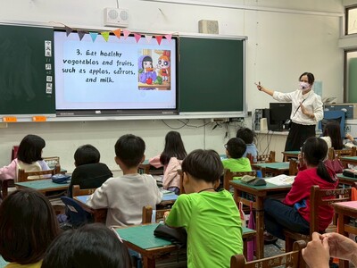 Nov 25, 2025 光明國小公開課圖片