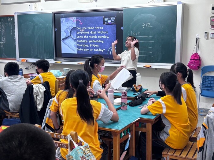 Nov 21, 2024 東興國中Hanna中外師協同教學訪視圖片
