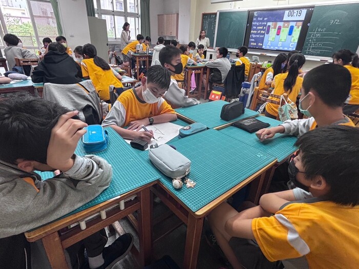 Nov 21, 2024 東興國中Hanna中外師協同教學訪視圖片