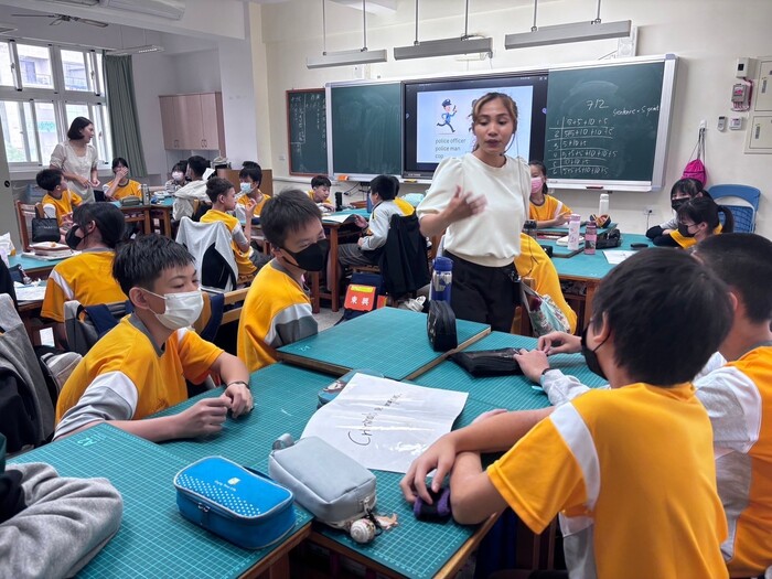 Nov 21, 2024 東興國中Hanna中外師協同教學訪視圖片