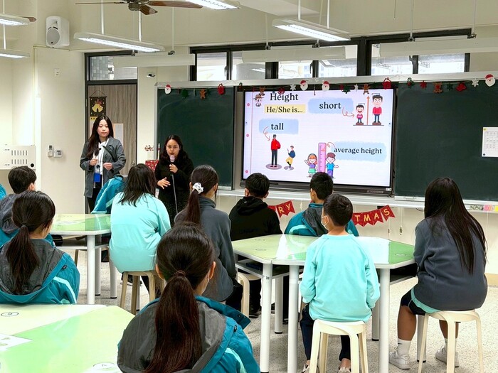 Jan 02, 2026 勝利國中Denise中外師協同教學訪視圖片