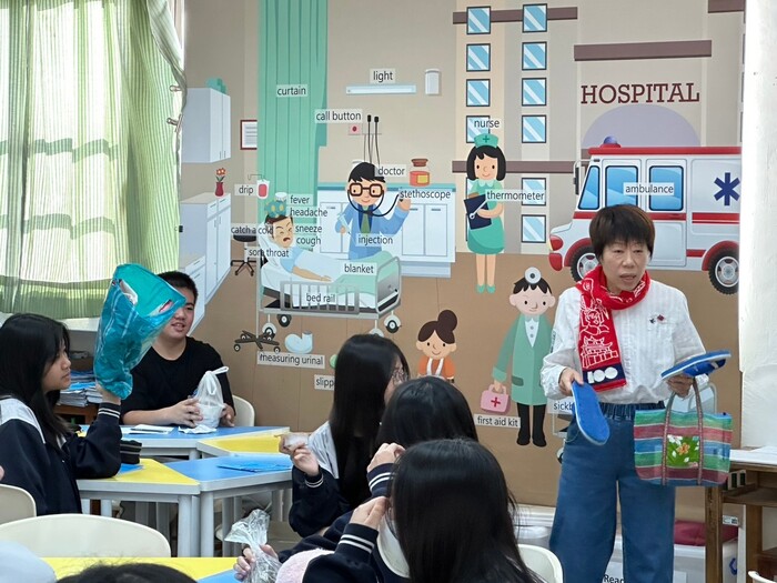 Dec. 11, 2024 竹東國中Kobus中外師協同教學訪視圖片