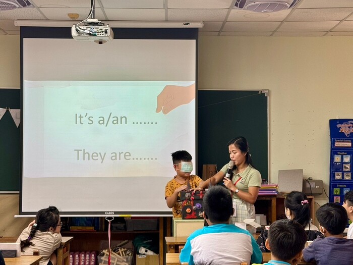 Nov 6, 2024 竹仁國小Joan中外師協同教學訪視圖片