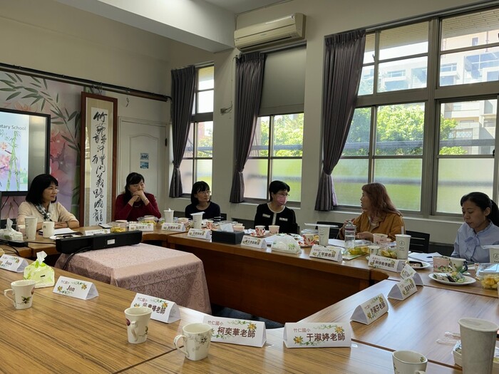 Nov 6, 2024 竹仁國小Joan中外師協同教學訪視圖片